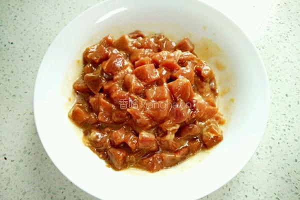 杏鲍菇炒牛肉的做法图解5