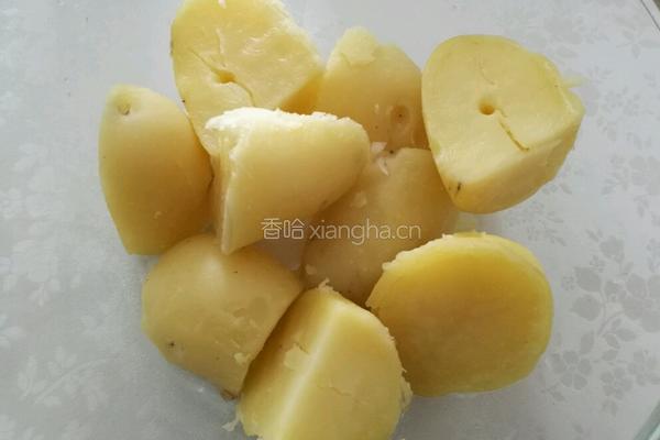 炸薯球的做法图解2