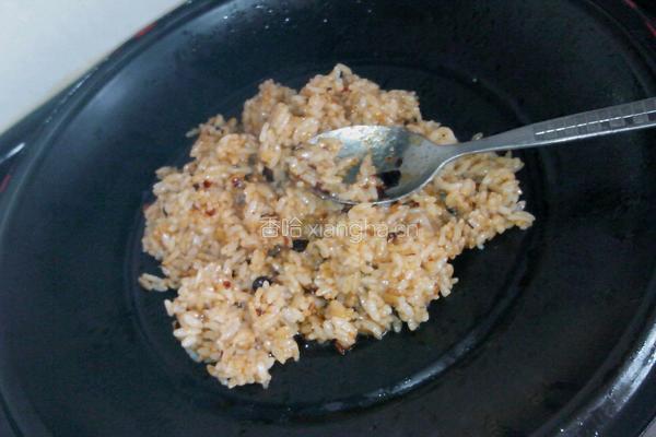老干妈牛肉辣酱炒饭的做法图解7