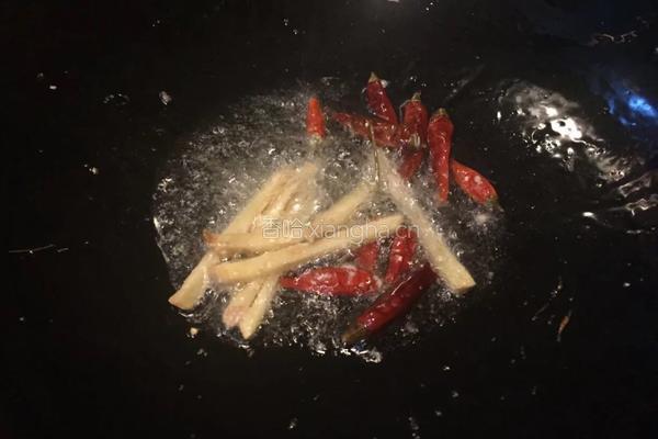 香辣肉丝的做法图解3