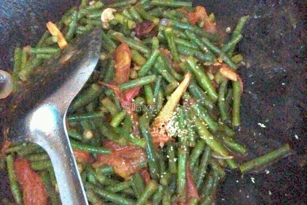 番茄炒豆角的做法图解8