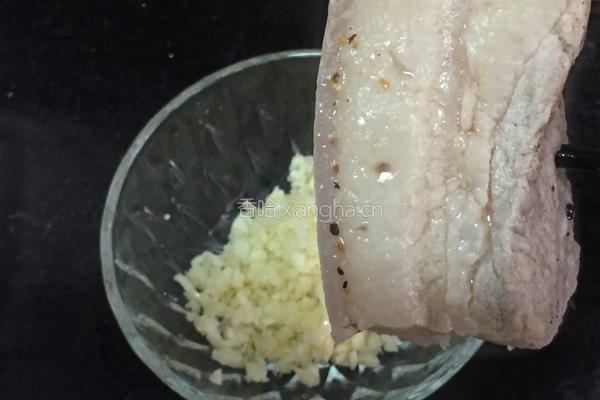 蒜泥白肉的做法图解3