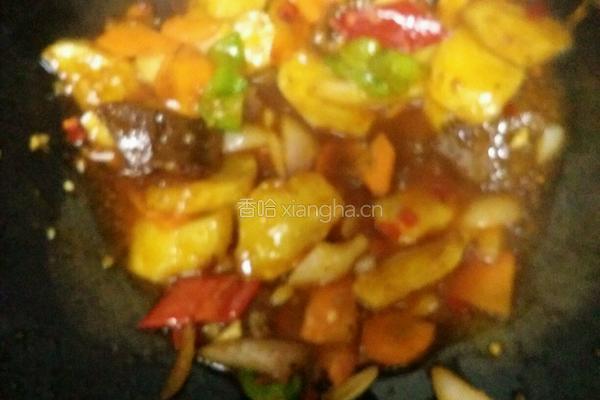 土豆烧牛肉拌面的做法图解12