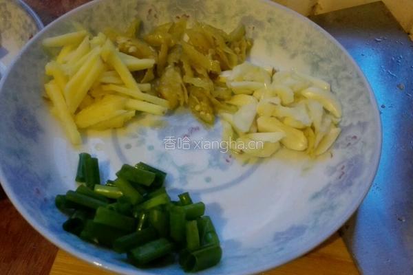 开胃魔芋豆腐的做法图解2