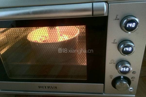 蔓越莓中空戚风的做法图解14