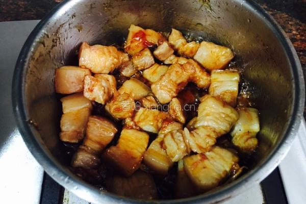 红烧五花肉的做法图解7