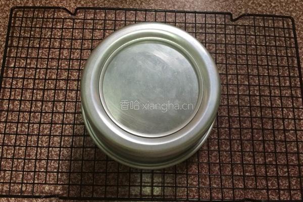 六寸可可戚风蛋糕的做法图解15