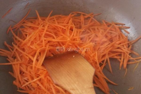干煸胡萝卜丝的做法图解5