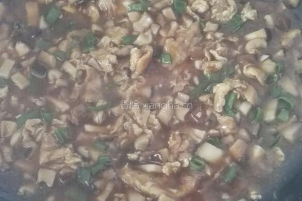 香菇鸡蛋打卤面的做法图解7