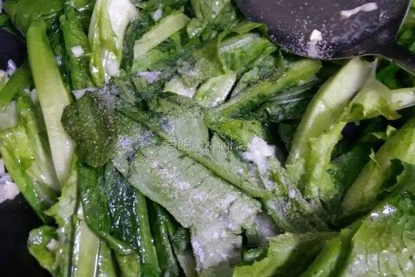 蒜茸油麦菜的做法图解6