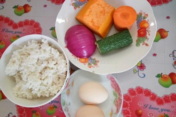 南瓜蛋炒饭的做法图解1