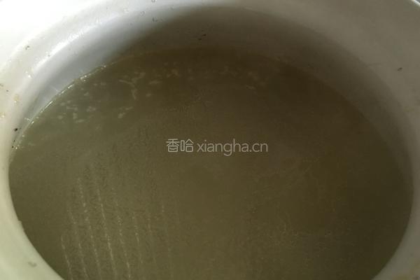 海鲜鸡粥的做法图解1