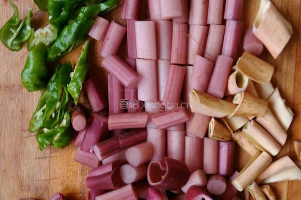 芋头花炒茄子的做法图解3