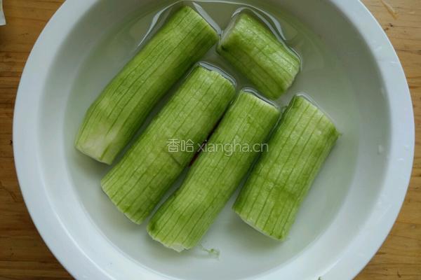虾皮烧丝瓜的做法图解1
