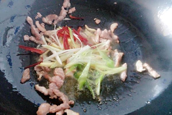 肉丝茄片的做法图解4