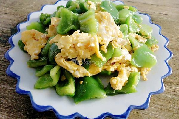 青椒炒鸡蛋的做法图解13