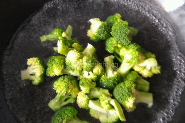 素炒杏鲍菇的做法图解1
