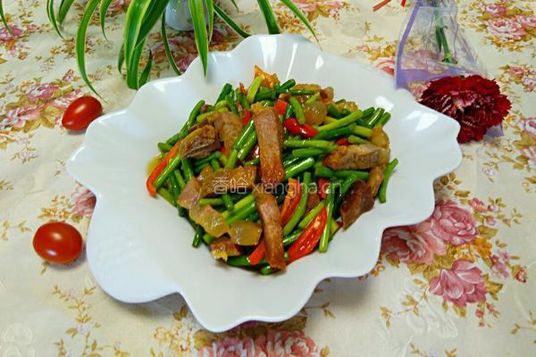 蒜苔炒腊肉