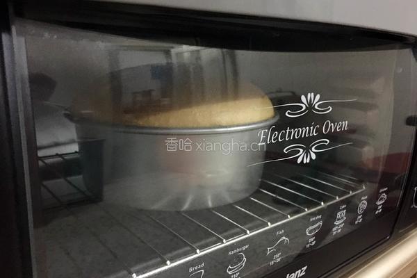 八寸戚风蛋糕的做法图解17