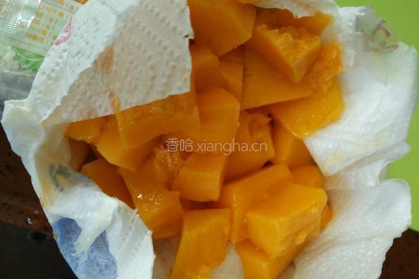 芒果班戟的做法图解1