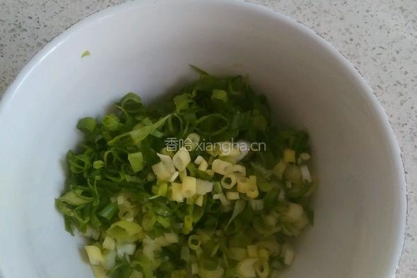 芝麻酱葱花饼的做法图解2