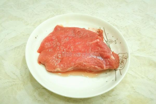 黑椒烤牛肉的做法图解1