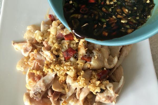 手撕鸡腿肉的做法图解7
