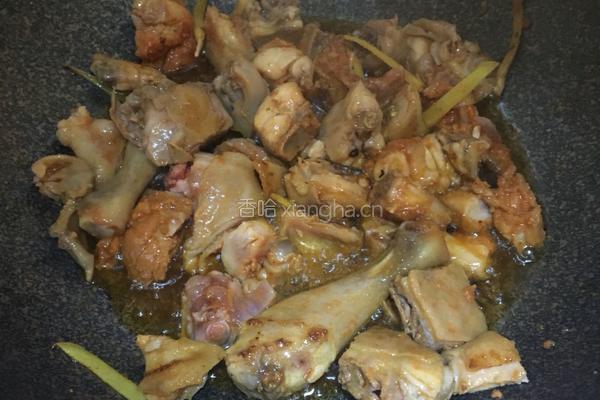青豆辣炒鸡的做法图解4