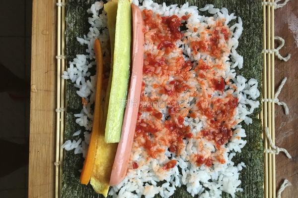 自制紫菜包饭的做法图解6