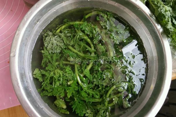 蒜泥茼蒿的做法图解3