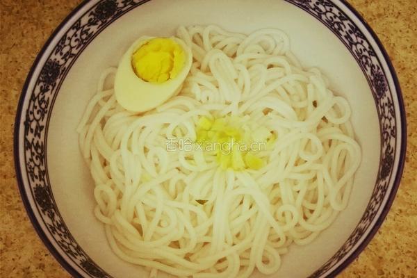 墨鱼瘦肉米线的做法图解12