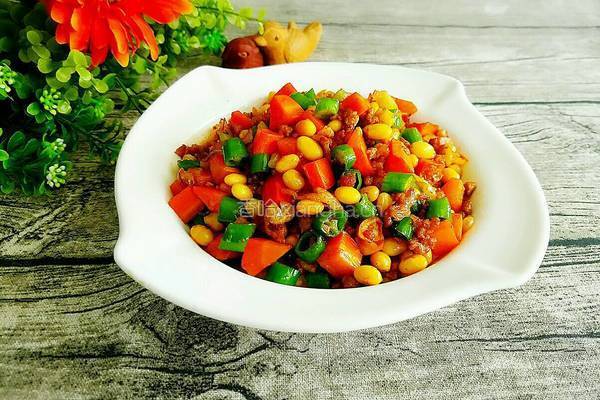 胡萝卜黄豆炒肉末的做法图解11