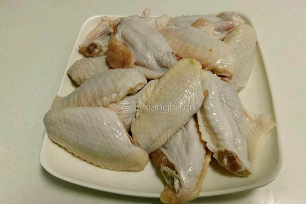 蜂蜜香煎鸡翅的做法图解1