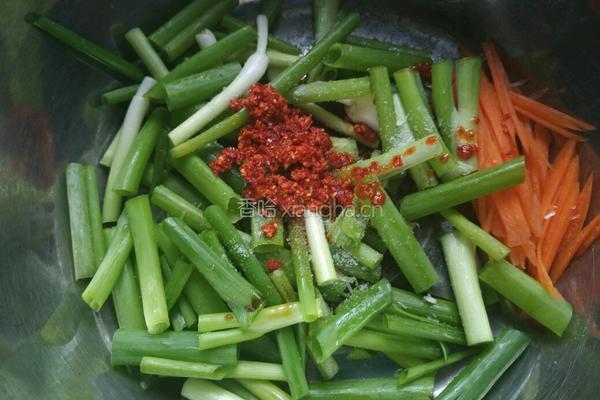 香葱拌干豆腐卷的做法图解4