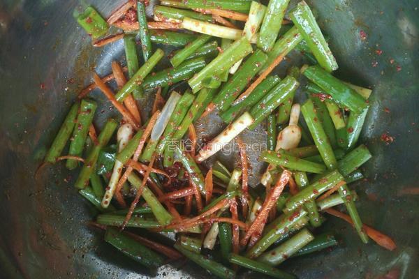 香葱拌干豆腐卷的做法图解5