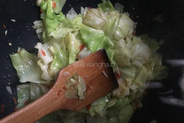 剁椒卷心菜的做法图解7