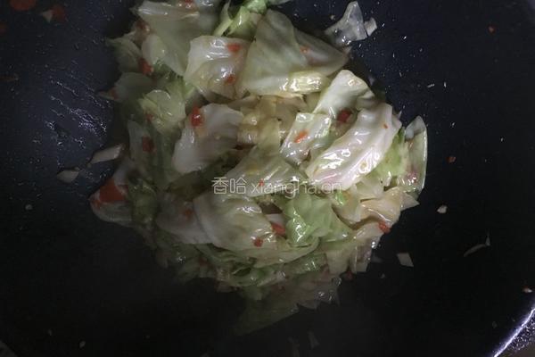 剁椒卷心菜的做法图解8