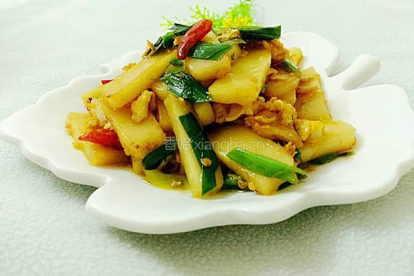 大蒜鸡蛋炒年糕的做法图解9