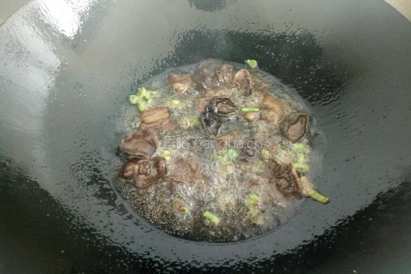 松菇鲅鱼丸的做法图解5