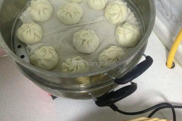 芹菜猪肉包子的做法图解10