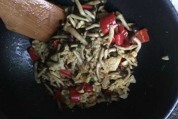 蟹味菇炒鸡蛋的做法图解14