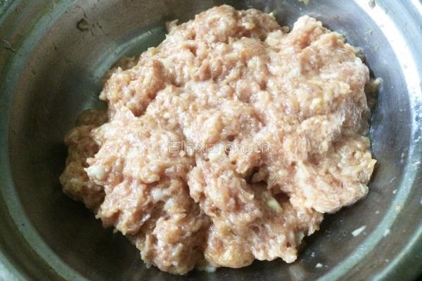 焖客家酿豆腐的做法图解3