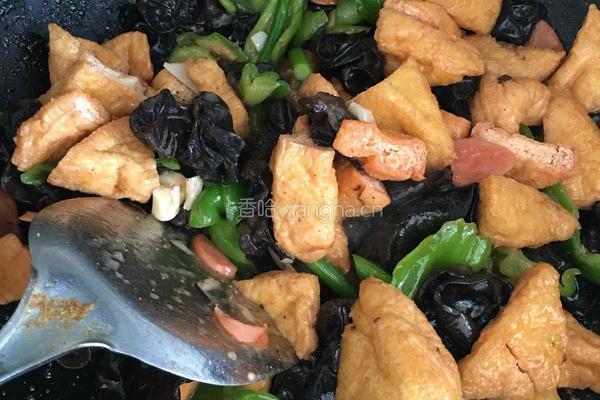 火腿木耳炒豆腐的做法图解6