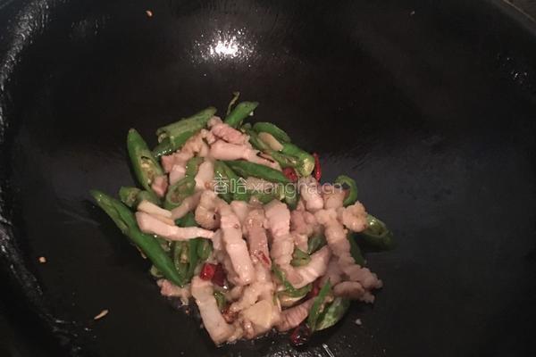 豆芽炒粉的做法图解3