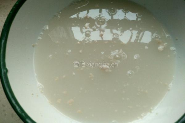 蒸包子的做法图解1