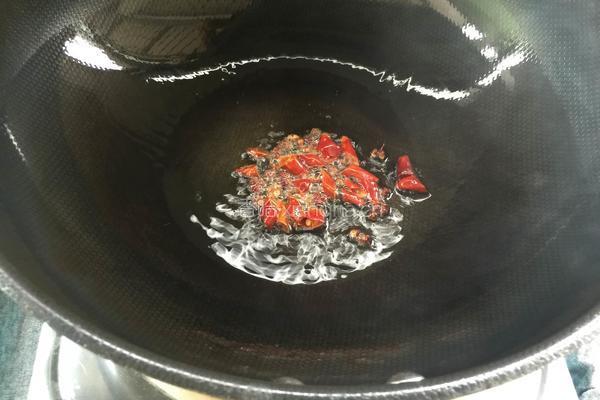 手撕卷心菜的做法图解5