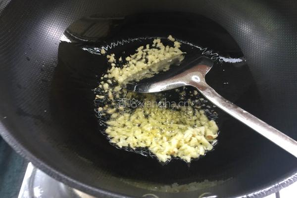 蒜蓉丝瓜爱心蛋的做法图解9