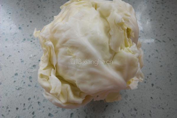 卷心菜鸡蛋肉饼的做法图解1