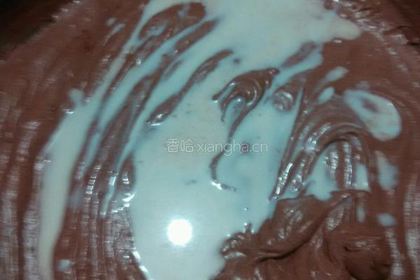 红丝绒蛋糕的做法图解5