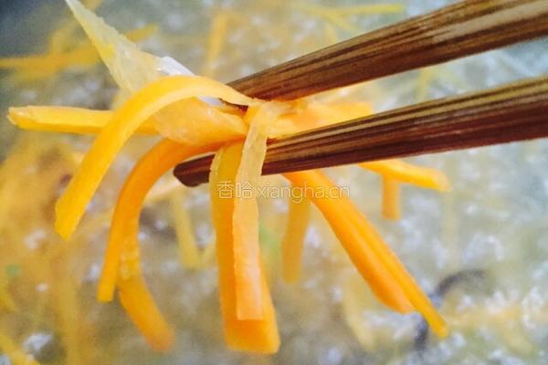 凉拌绿豆芽的做法图解6
